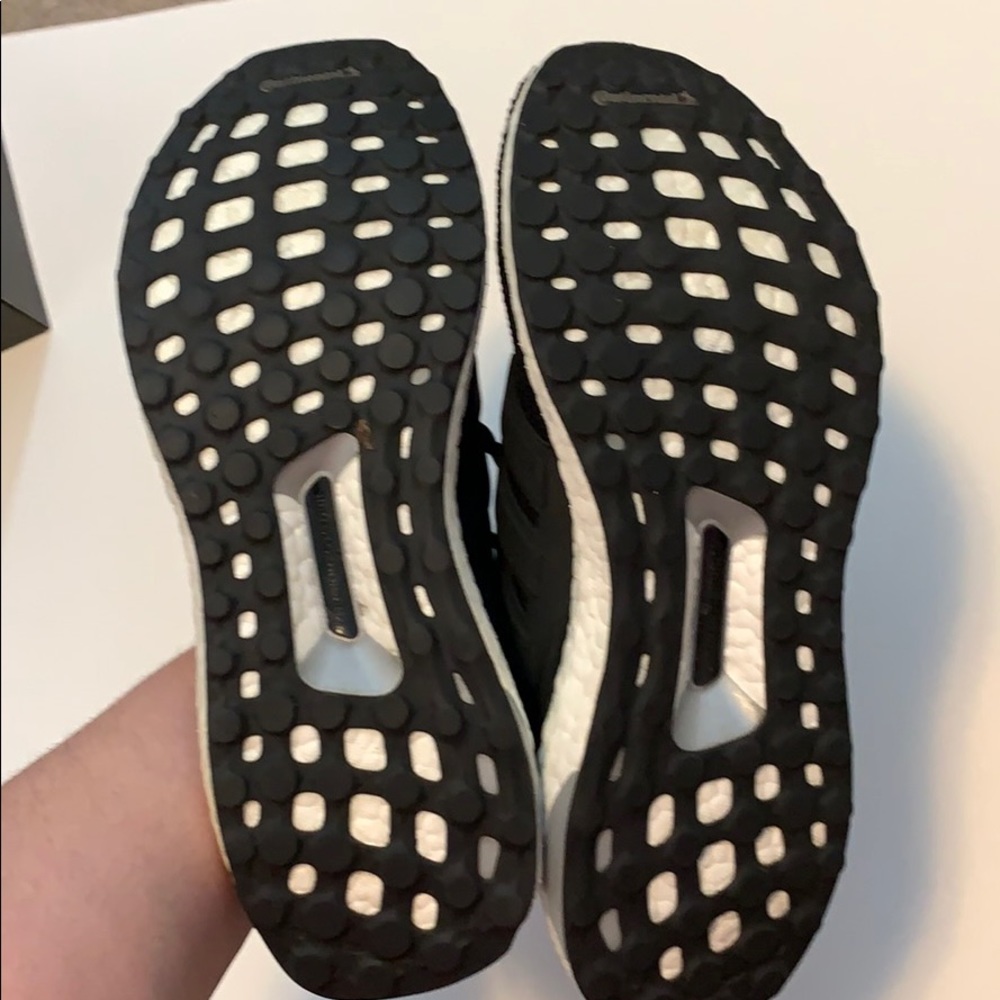 Adidas Boost - image 5